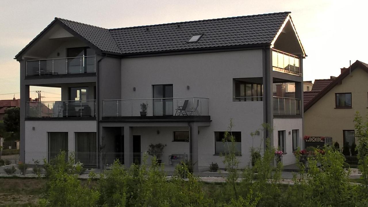 Willa Dobrylko II -Apartamenty Rewa Ngoại thất bức ảnh